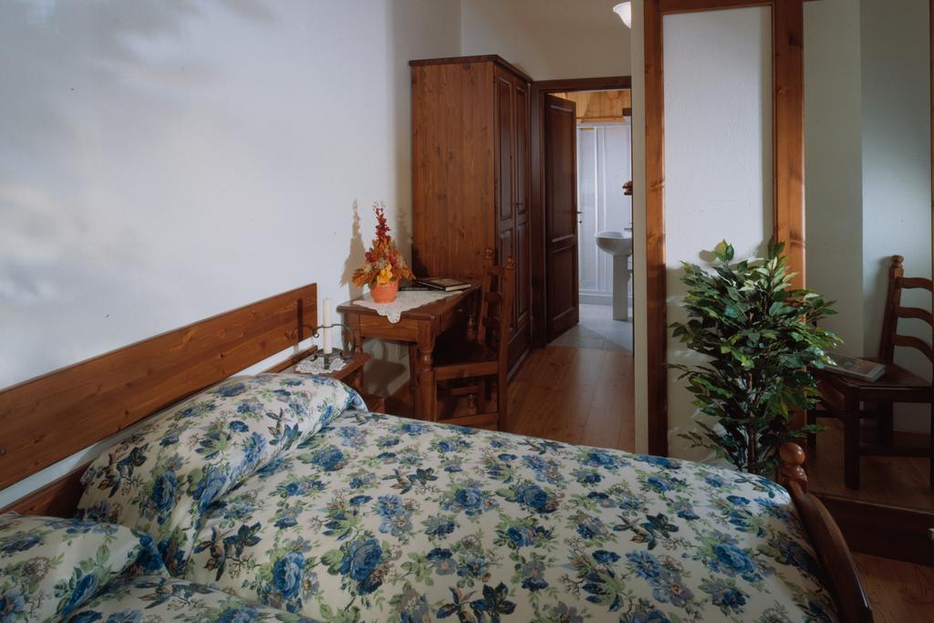 Hotel Masoun Dou Caro Pont-Saint-Martin Pokoj fotografie